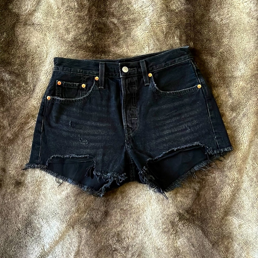 Levi’s 501 shorts sz 27 EUC NWOT